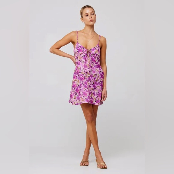 RESA Floral lilac mini dress - Picture 2 of 4